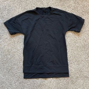 Womens Lululemon Tee
